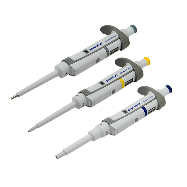 Zestaw pipet Eppendorf Research® Plus - k-5451 - zestaw-pipet-eppendorf-research-plus - 05-10-%c2%b5l-10-100-%c2%b5l-100-1000-%c2%b5l - z-3-x-ept-i-p-s-box-2-0-po-96-koncowek-do-kazdej-pipety-i-dlugopis-przypominajacym-pipete - 3123-000-900